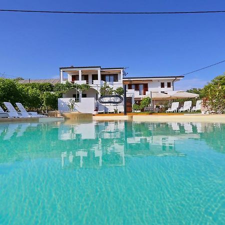 Apartments Goran Vir Εξωτερικό φωτογραφία