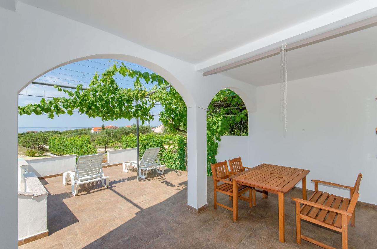 Apartments Goran Vir Εξωτερικό φωτογραφία