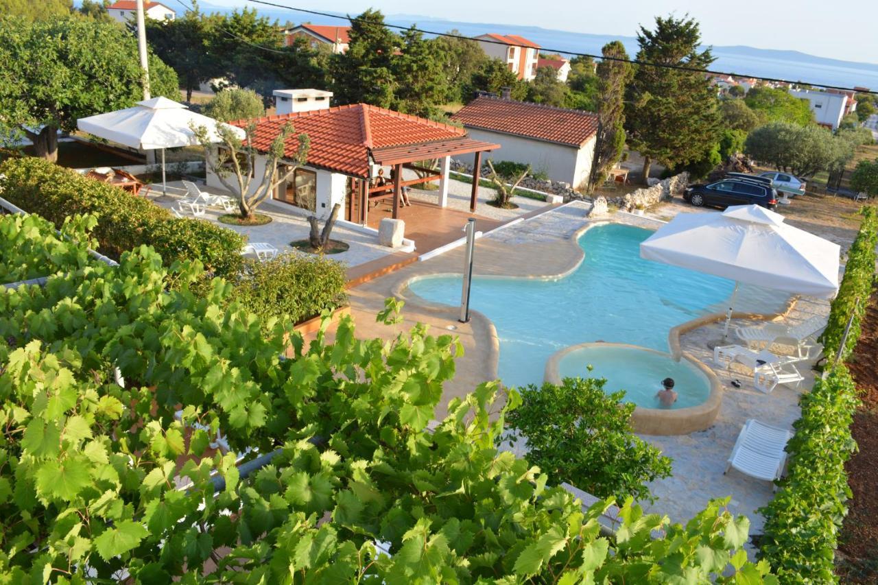 Apartments Goran Vir Εξωτερικό φωτογραφία
