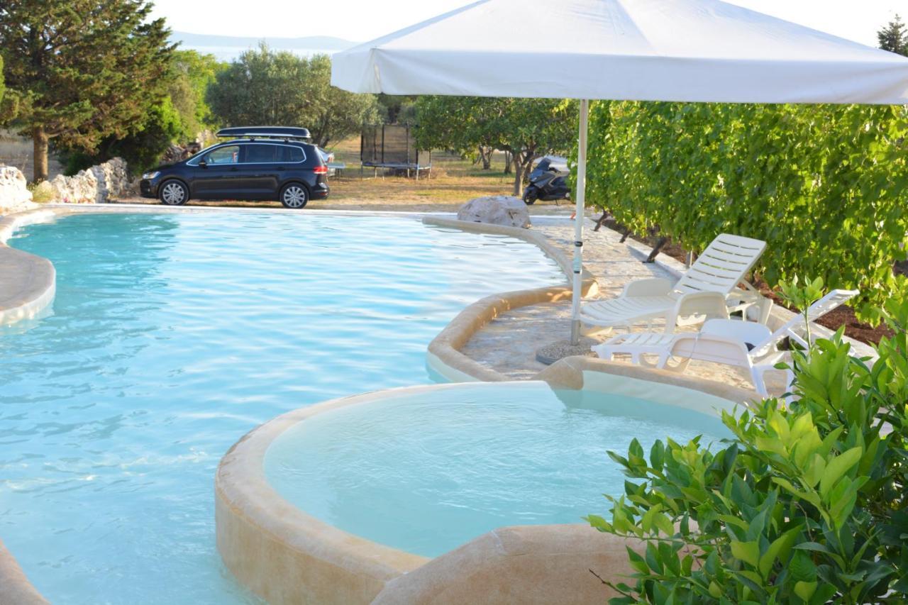 Apartments Goran Vir Εξωτερικό φωτογραφία