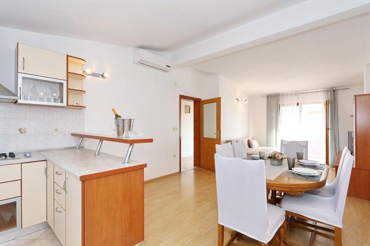 Apartments Goran Vir Εξωτερικό φωτογραφία