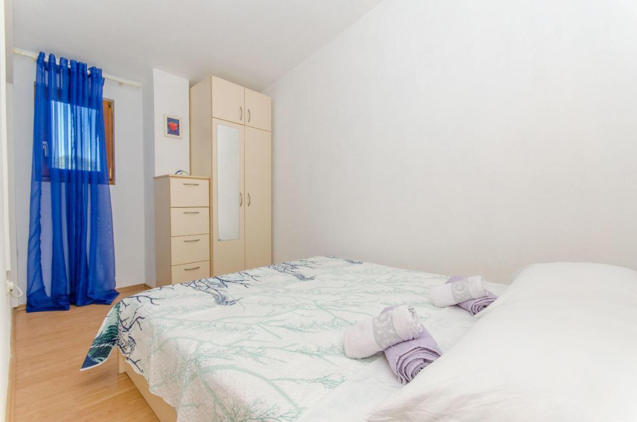 Apartments Goran Vir Εξωτερικό φωτογραφία