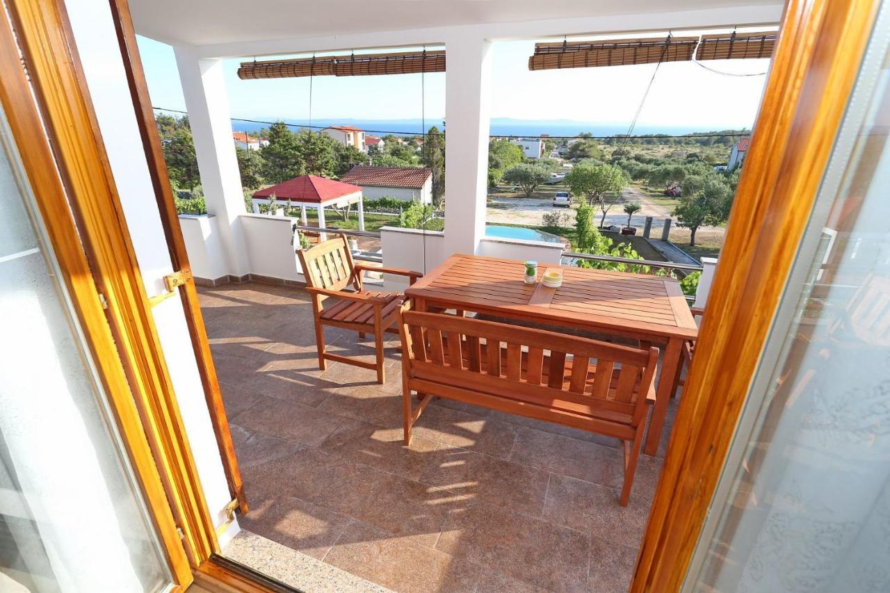 Apartments Goran Vir Εξωτερικό φωτογραφία