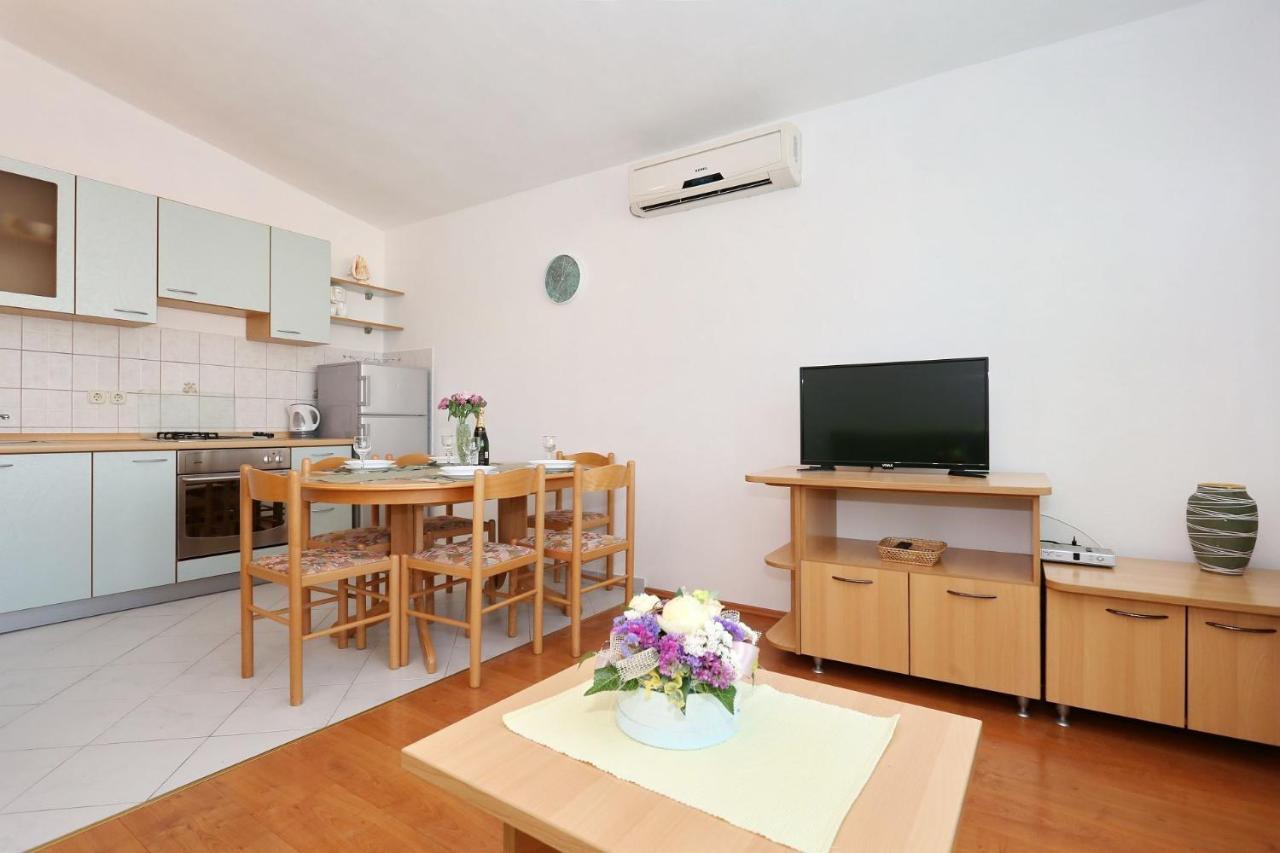 Apartments Goran Vir Εξωτερικό φωτογραφία