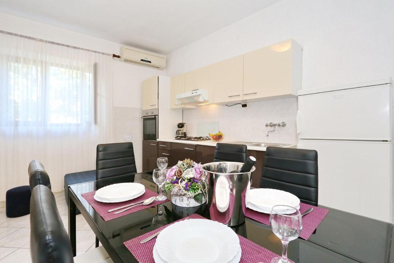 Apartments Goran Vir Εξωτερικό φωτογραφία